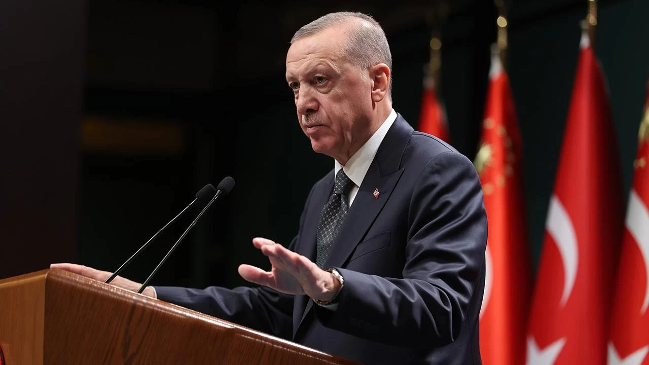 Cumhurbaşkanı Recep Tayyip Erdoğan, başkanlığında gerçekleştirilen Kabine Toplantısı'nın ardından önemli