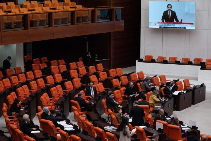 Gelecek Partisi Genel Başkanı Ahmet Davutoğlu'nun "AK Parti'den kopmadım" açıklamasının