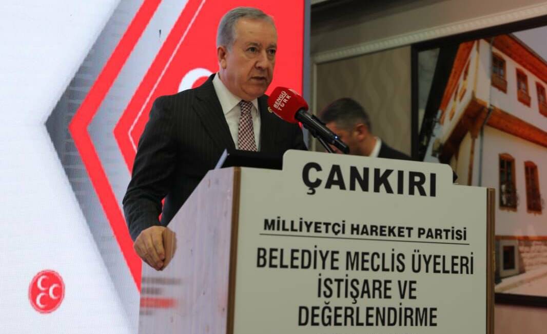 MHP Genel Başkan Yardımcısı Sadir Durmaz, MHP Genel Başkanı Devlet