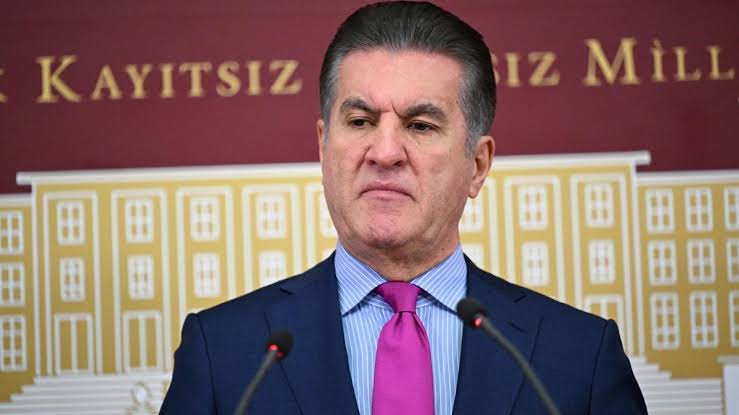 CHP Erzincan Milletvekili Mustafa Sarıgül, yeni yıl öncesi vergi zamlarına