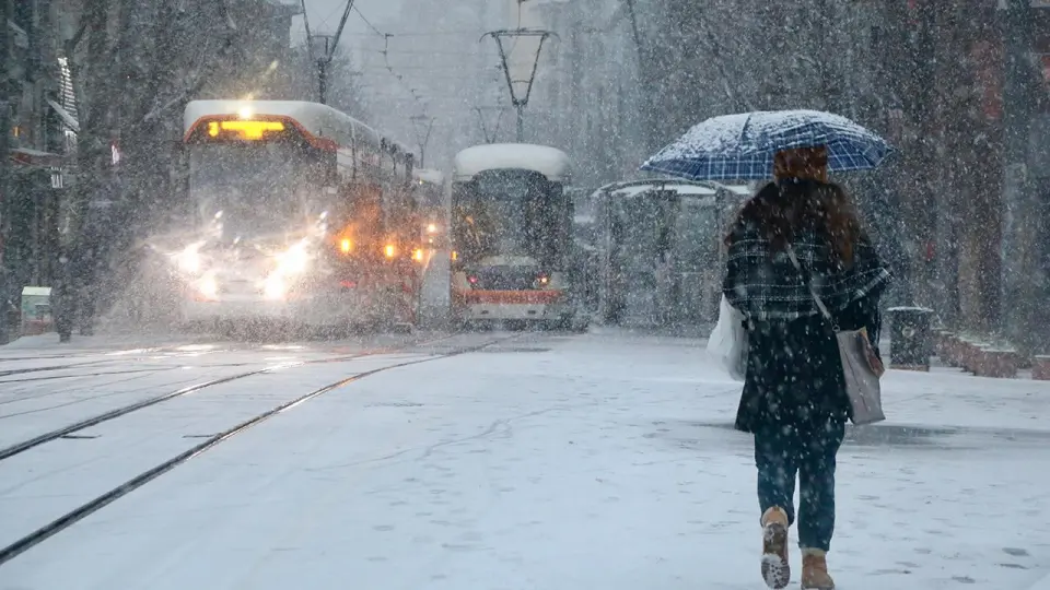 Meteoroloji Genel Müdürlüğü, Doğu Karadeniz için kuvvetli yağış, fırtına ve