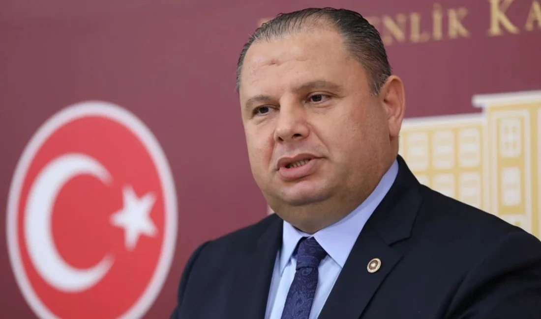 Öztürk, “Savunma sanayimizle göbek bağımızı kendimiz kesiyor, dünya liderliğine doğru