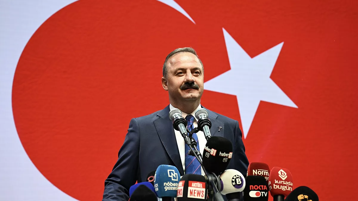 Anahtar Parti Genel Başkanı Yavuz Ağıralioğlu, Bolu Kartalkaya'daki Grand Kartal