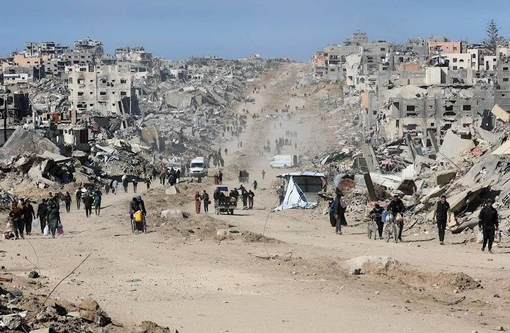 Gazze Şeridi'nin güneyindeki Refah kentinde İsrail ordusunun "ateşkese rağmen" açtığı