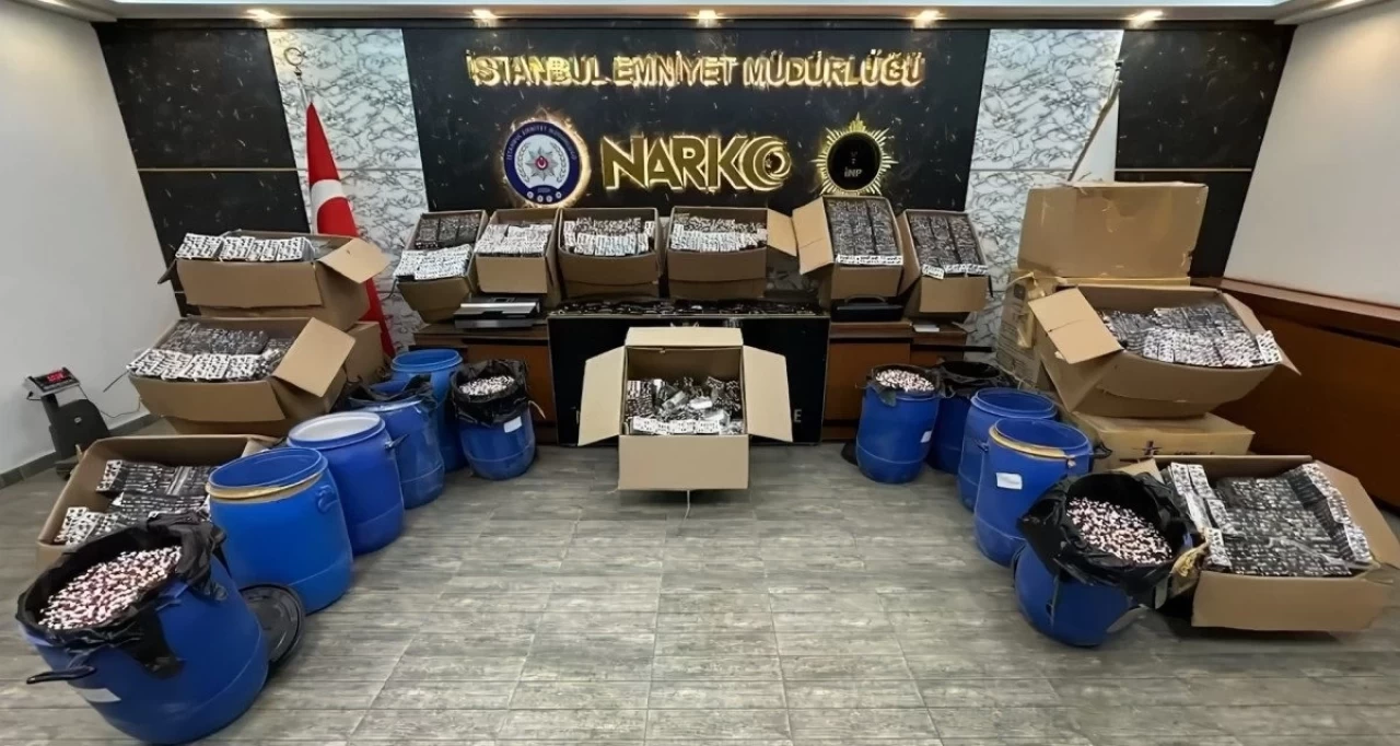 İstanbul’da uyuşturucu ile mücadele kapsamında düzenlenen “NARKOKAPAN-6” operasyonu büyük bir