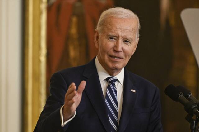 ABD Başkanı Joe Biden’ın, Los Angeles’taki orman yangınlarından etkilenen bölgelere