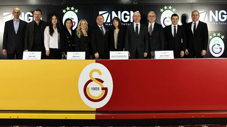 Galatasaray, sponsorluk anlaşmalarından elde ettiği gelirle büyük bir başarıya imza