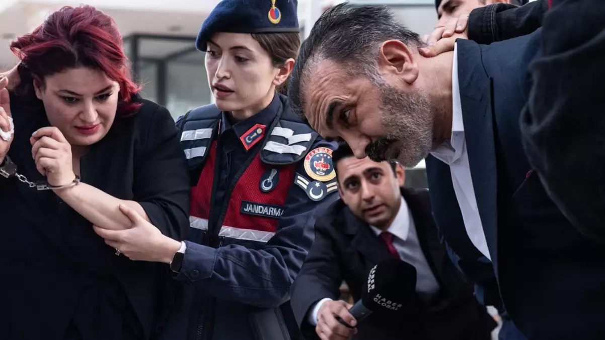 İstanbul’daki Yenidoğan Çetesi davası, ikinci duruşmanın ikinci gününde olaylı bir