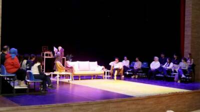 Gaziantep Şehir Tiyatrosu, “Totem Felsefesi” adlı yeni oyununu Onat Kutlar