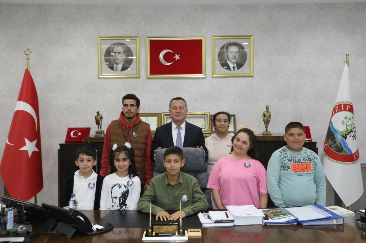 Nizip Belediye Başkanı Ali Doğan, 23 Nisan Ulusal Egemenlik ve