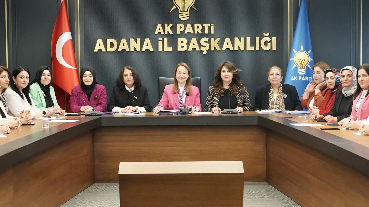 AK Parti Gaziantep Milletvekili ve Genel Merkez Kadın Kolları Siyasi