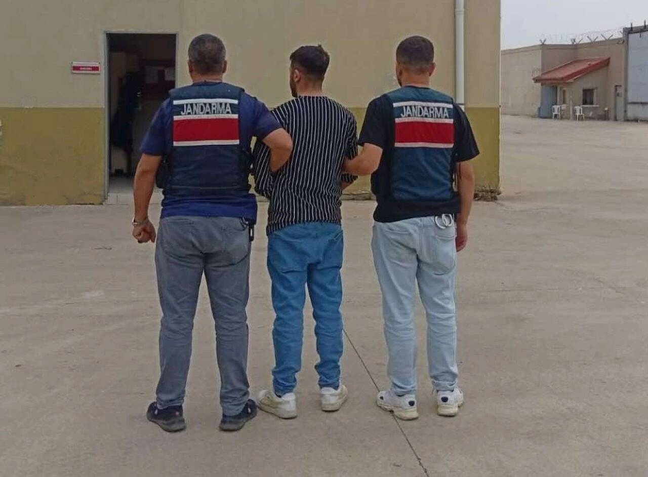 Gaziantep’te hakkında yağma suçundan kesinleşmiş hapis cezası bulunan bir şahıs,