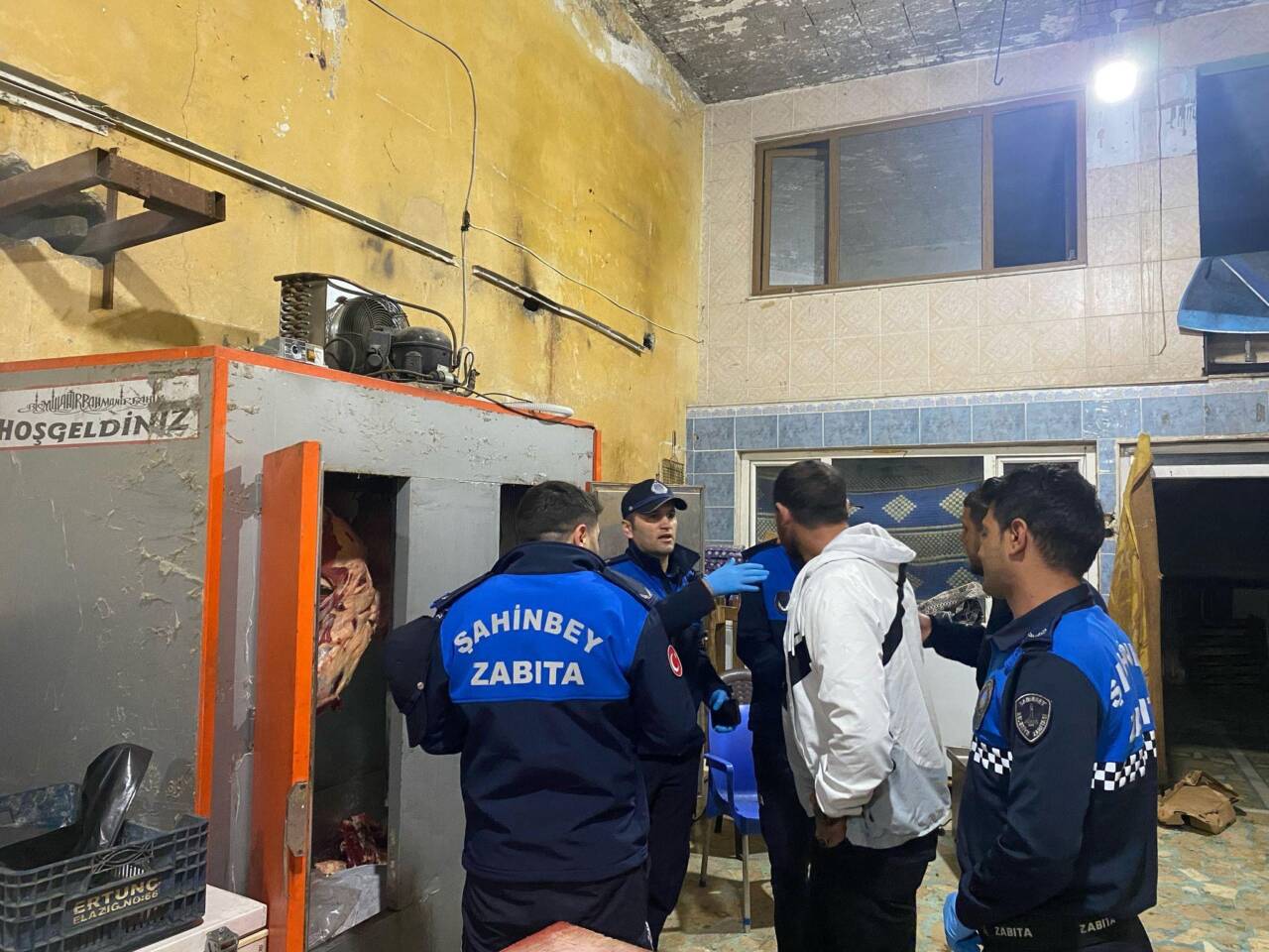 Şahinbey Belediyesi Zabıta ekipleri ve İl Tarım ve Orman Müdürlüğü’nün