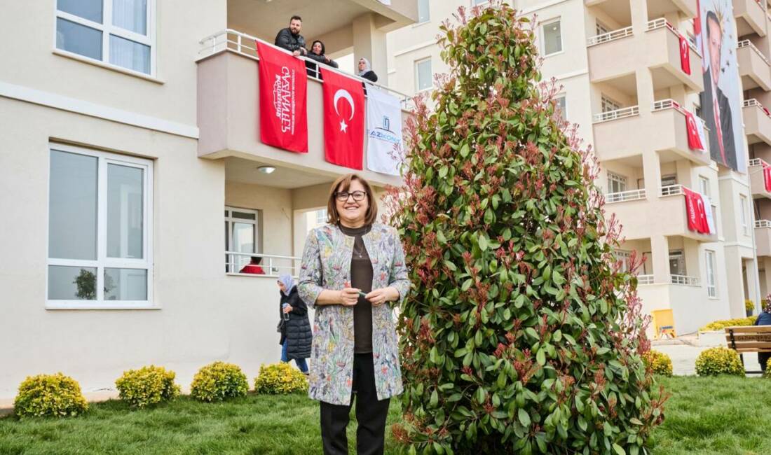 Gaziantep Büyükşehir Belediye Başkanı Fatma Şahin’in öncülüğünde başlatılan konut hamlesi