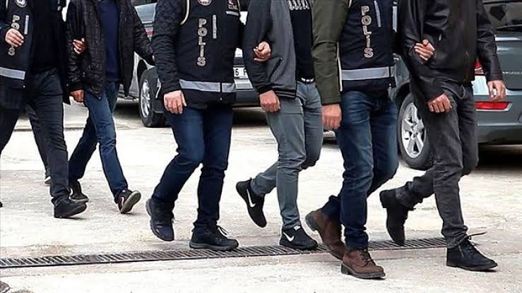 Gaziantep’te bu sabah saatlerinde gerçekleştirilen geniş kapsamlı operasyon kentte büyük