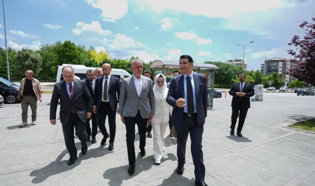 Türkiye Futbol Federasyonu Başkanı İbrahim Ethem Hacıosmanoğlu, Türkiye Kupası Finali