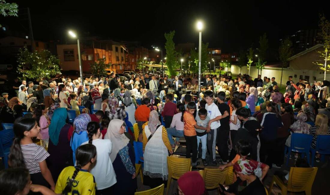 Şehitkamil Belediye Başkanı Umut Yılmaz’ın Umut Mahallesi’ne gerçekleştirdiği ziyaret adeta