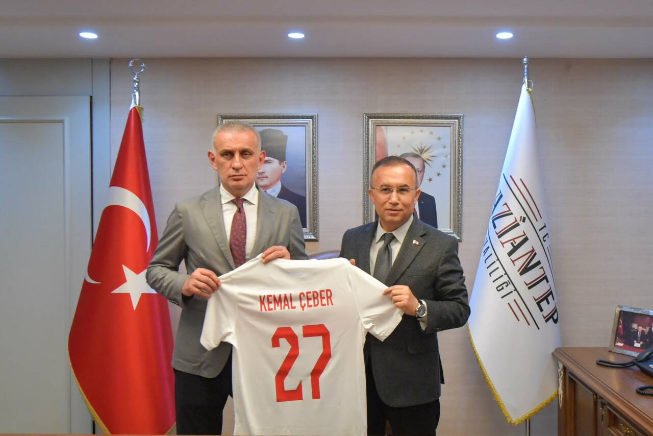 Ziraat Türkiye Kupası Finali’nde yaşanan bilet sıkıntısı sonrası Gaziantep Valisi