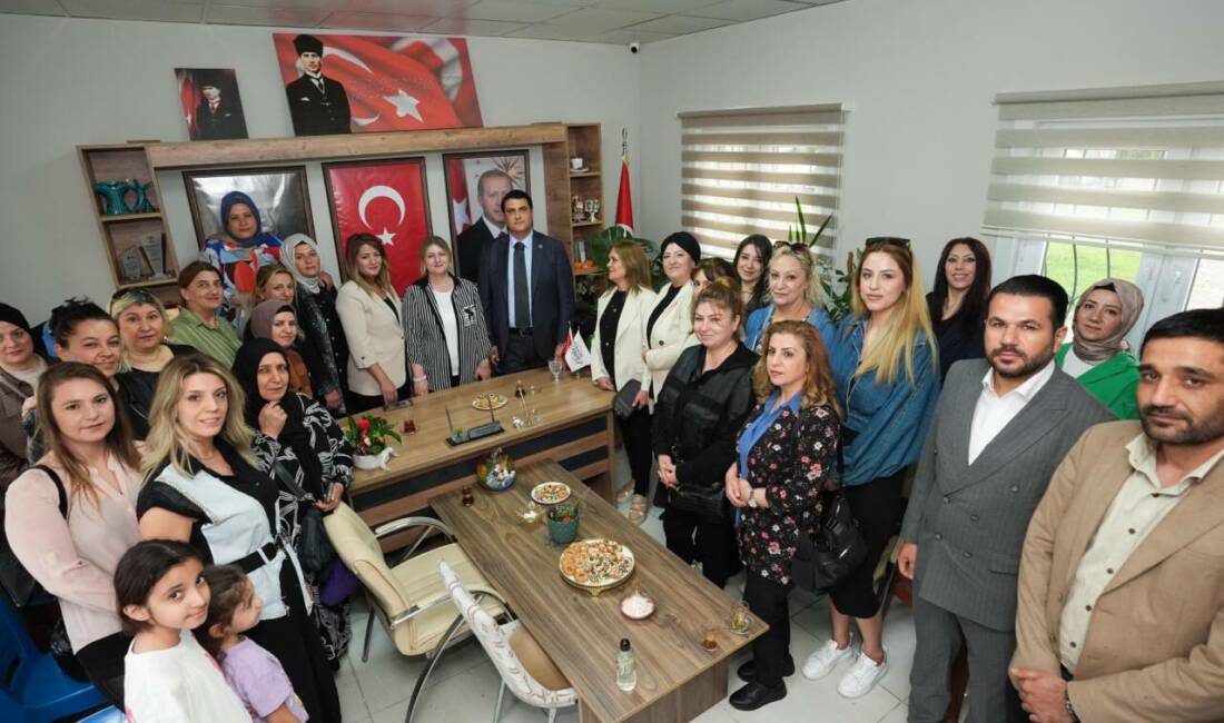 Şehitkamil Belediye Başkanı Umut Yılmaz, Atatürk Mahallesi’ni ziyaret ederek mahalle