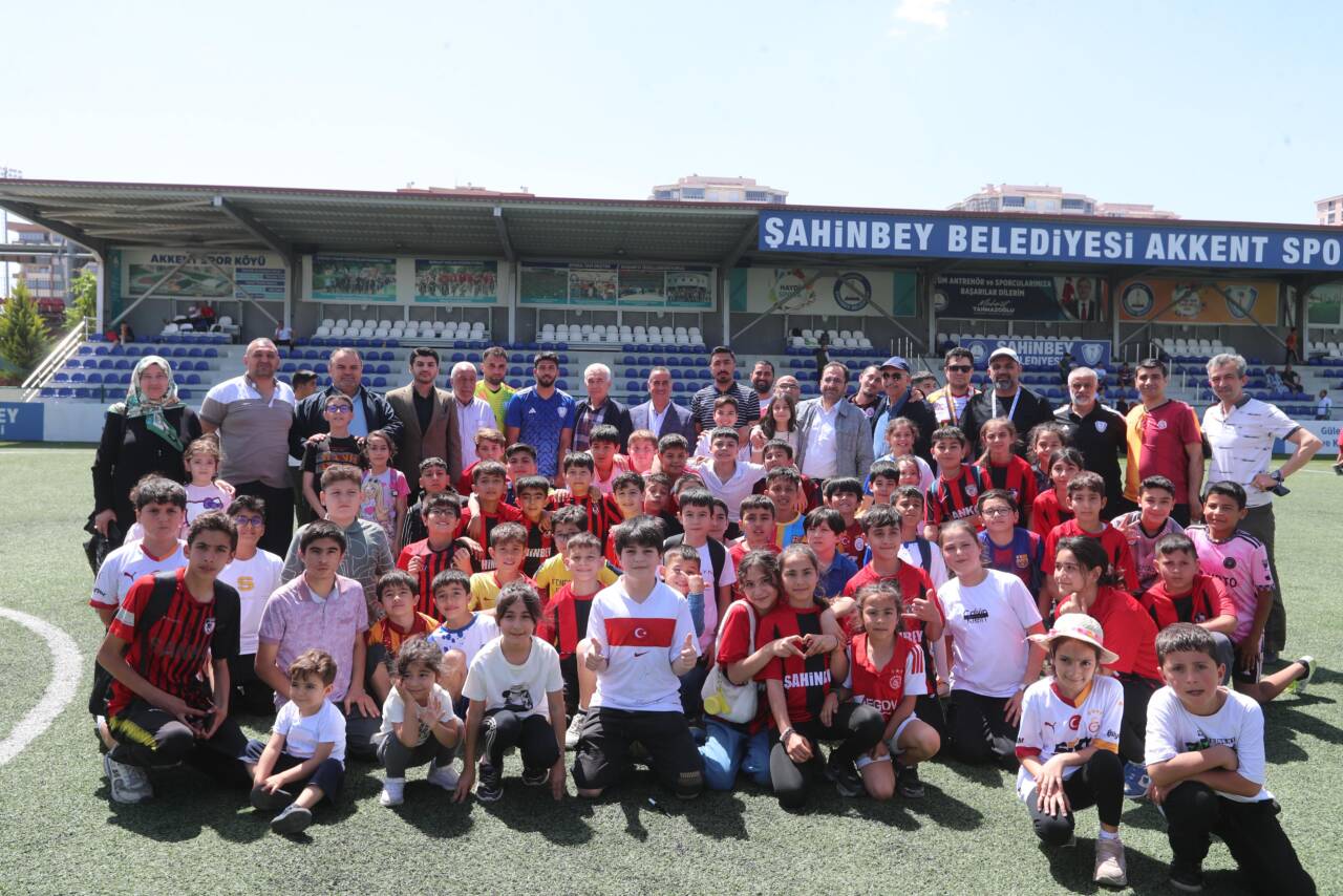 Şahinbey Belediye Spor Kulübü Ampute Futbol Takımı, ligin bitimine iki