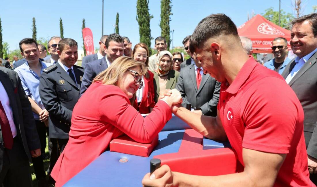 Gaziantep’te 19 Mayıs Atatürk’ü Anma, Gençlik ve Spor Bayramı kutlamaları