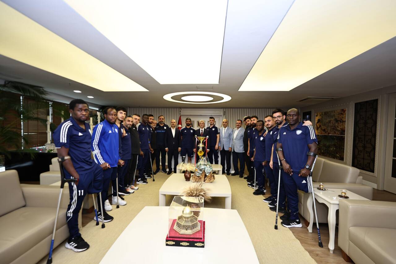Ampute Süper Ligi’nde sezonu şampiyon tamamlayan Şahinbey Belediye Spor Kulübü