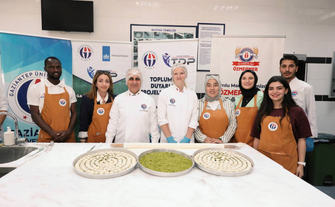 Gaziantep Üniversitesi (GAÜN) Rektörü Prof. Dr. Sait Mesut Doğan, Toplumsal