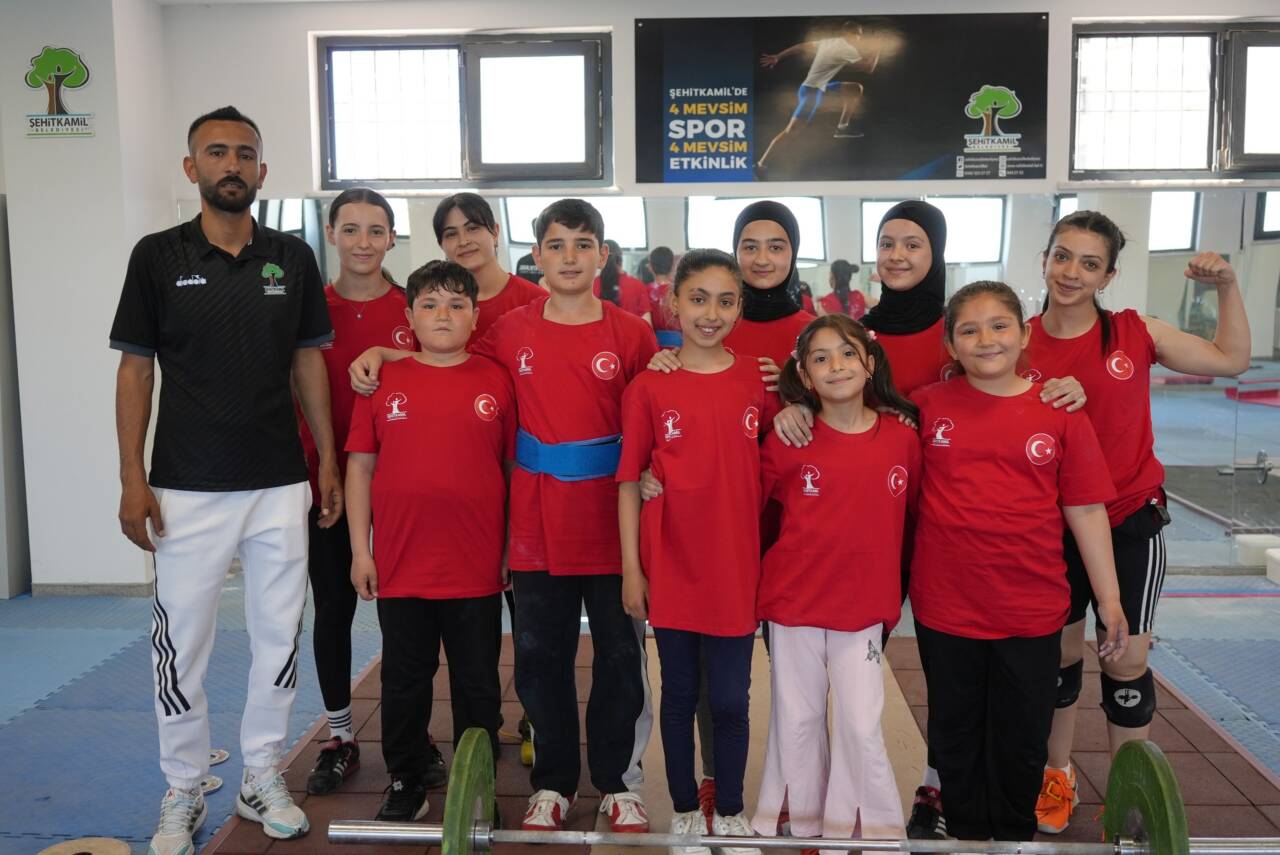 Şehitkamil Belediyesi Yaz Spor Okulları bünyesinde bu yıl ilk kez