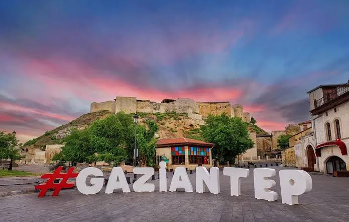 Kurban Bayramı yaklaşırken, Gaziantep’te bayram hazırlıkları hız kazandı. Bayram süresince