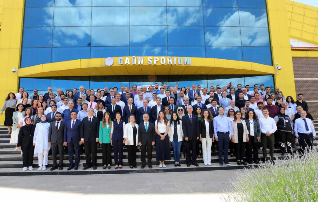 Gaziantep Üniversitesi (GAÜN) Rektörü Prof. Dr. Sait Mesut Doğan, Kurban