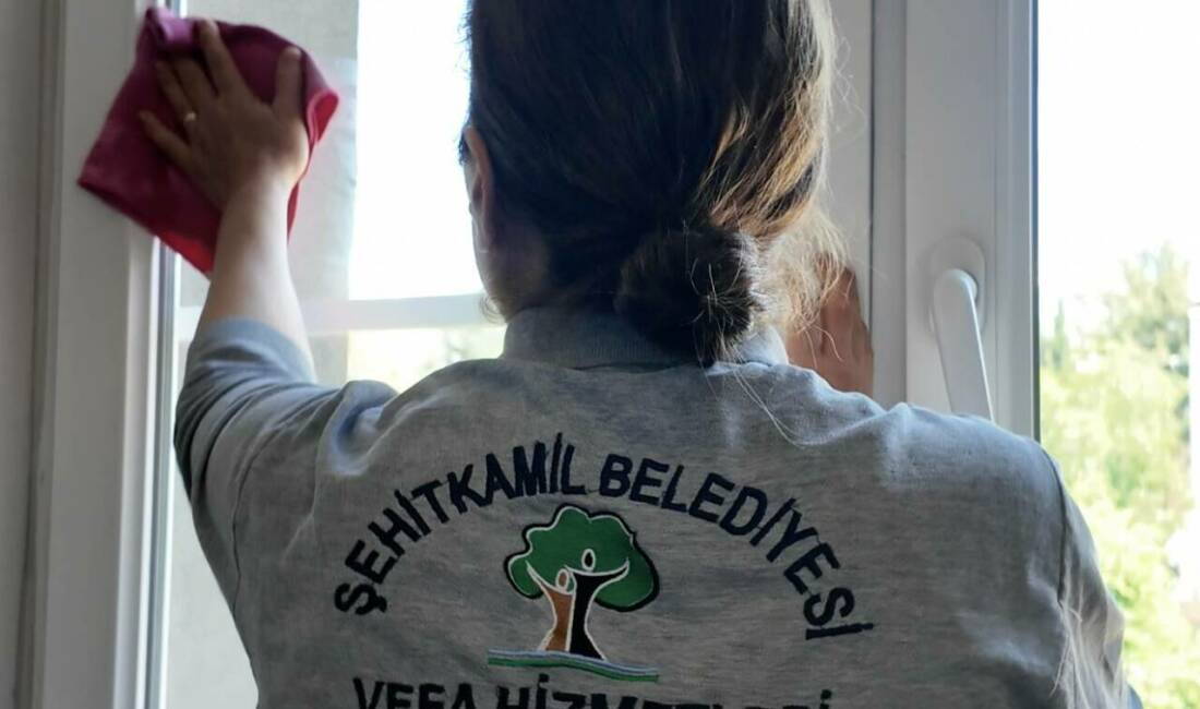 Şehitkamil Belediyesi, Kurban Bayramı öncesi yalnız yaşayan ve bakıma muhtaç