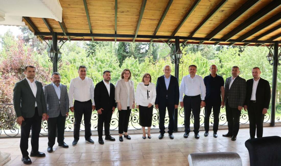 Gaziantep Büyükşehir Belediye Başkanı Fatma Şahin, Kurban Bayramı’nın ilk gününde