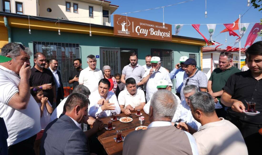 Şehitkamil Belediye Başkanı Umut Yılmaz, Kuzeyşehir Mahallesi’nde hizmete sunulan yeni