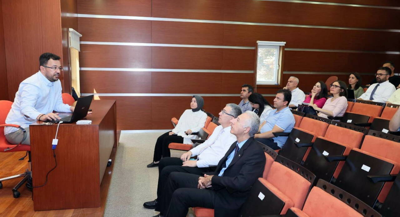 Gaziantep Üniversitesi (GAÜN) Kalite Komisyonu Toplantısı, Rektör Yardımcısı Prof. Dr.