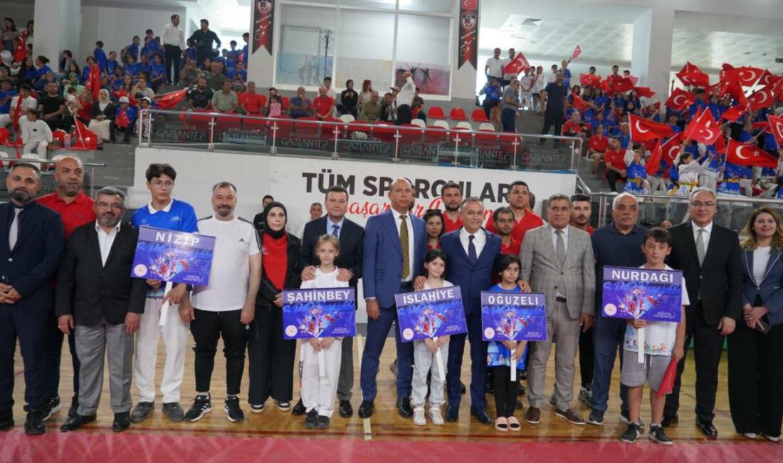 Gaziantep Büyükşehir Belediyesi, eğitimden spora, kültürden altyapıya kadar birçok alanda