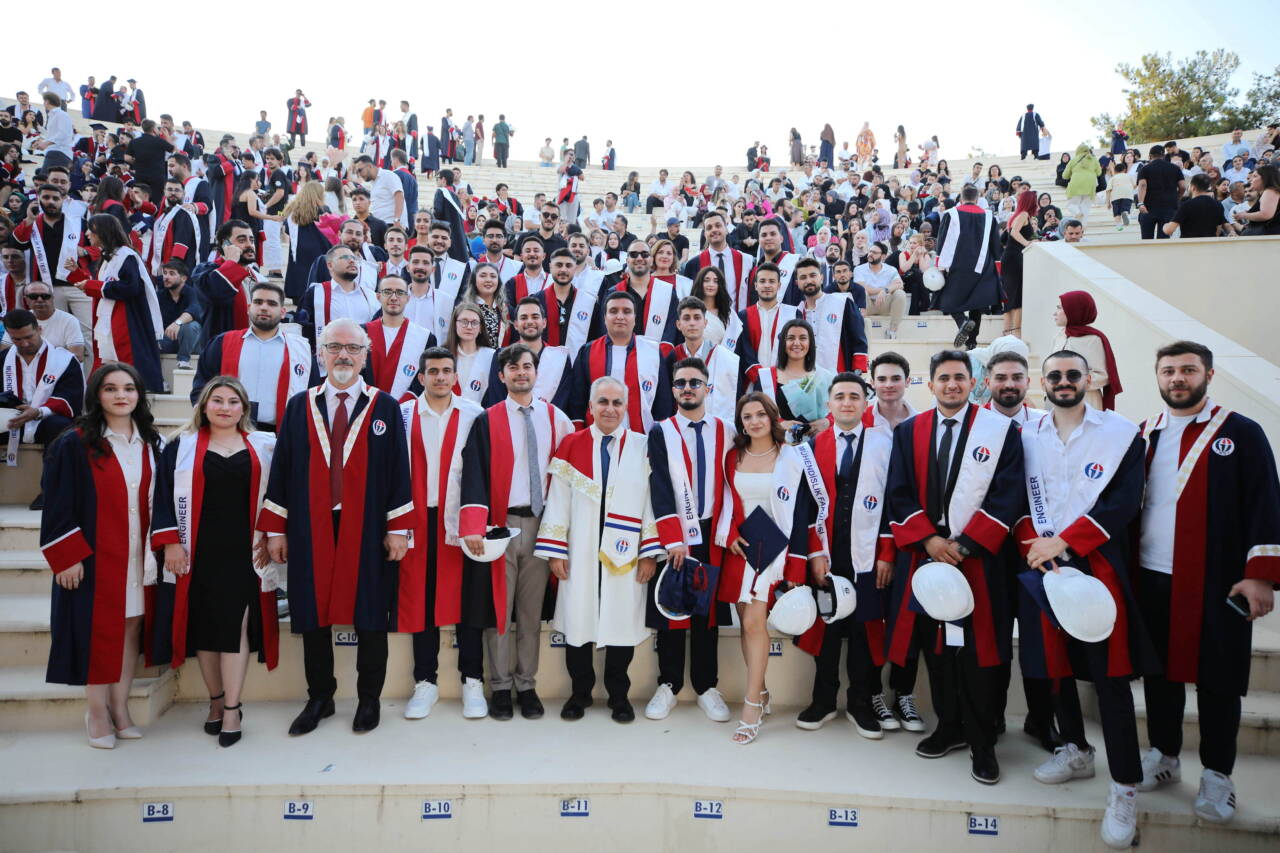 Gaziantep Üniversitesi (GAÜN) Mühendislik Fakültesi 2024–2025 Eğitim-Öğretim Yılı Mezuniyet Töreni,