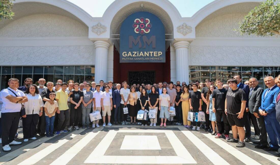 Gaziantep Büyükşehir Belediyesi, Liselere Geçiş Sınavı’nda (LGS) tüm soruları doğru