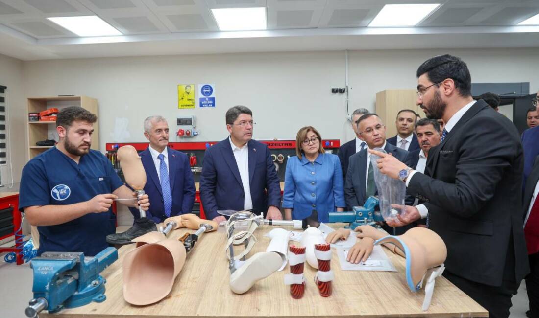 Adalet Bakanı Yılmaz Tunç, Gaziantep Büyükşehir Belediyesi’nin öncülüğünde hayata geçirilen