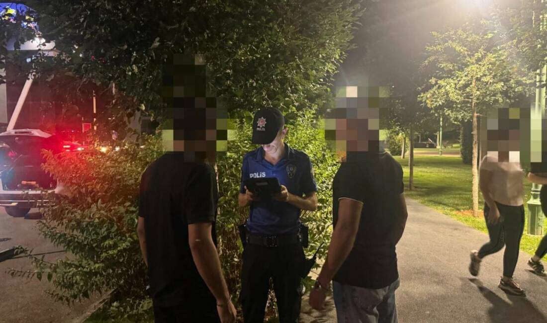 Gaziantep’te Emniyet Müdürlüğü ekipleri tarafından parklarda gerçekleştirilen denetimlerde, son bir