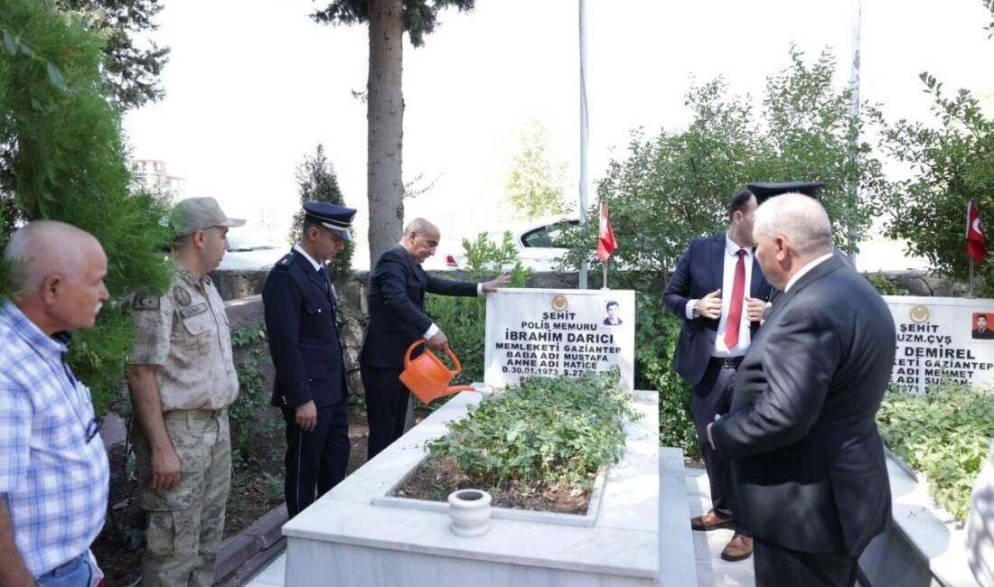 Araban Belediye Başkanı Mehmet Özdemir, 30 Ağustos Zafer Bayramı münasebetiyle