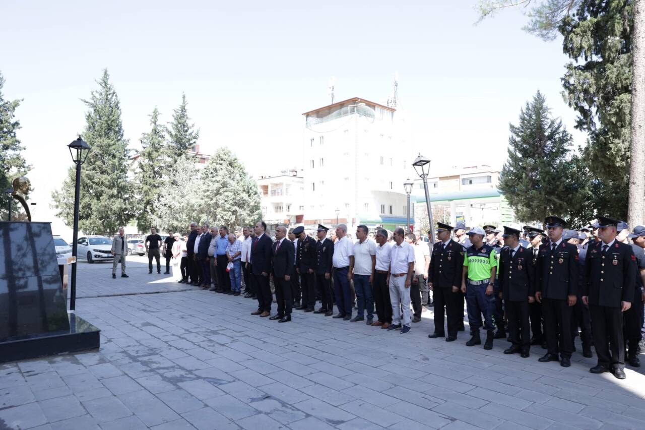 30 Ağustos Zafer Bayramı’nın 103. yıldönümü Araban’da düzenlenen törenle kutlandı.