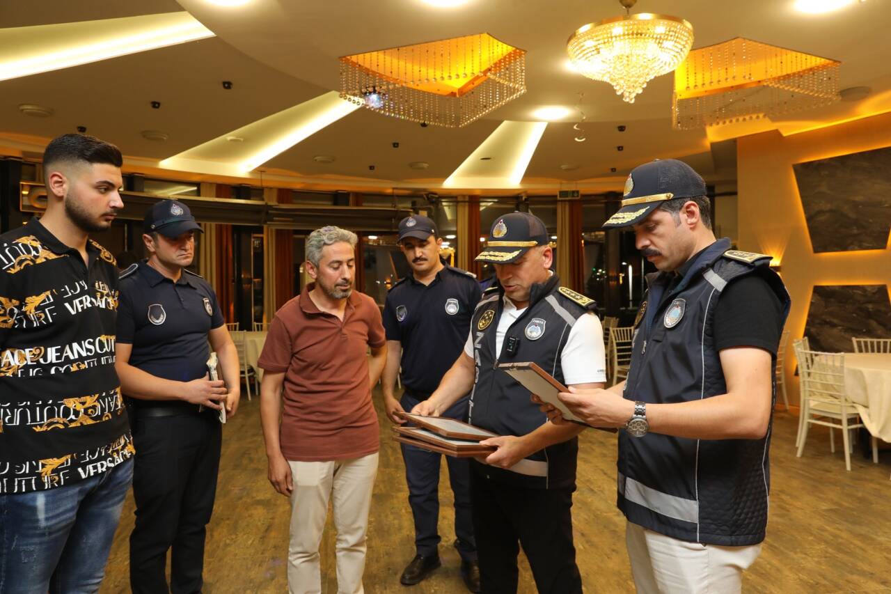 Gaziantep Büyükşehir Belediyesi Zabıta ekipleri, yaz aylarında artan açık hava