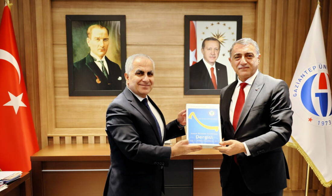 Kırşehir Ahi Evran Üniversitesi Rektörü Prof. Dr. Mustafa Kasım Karahocagil,