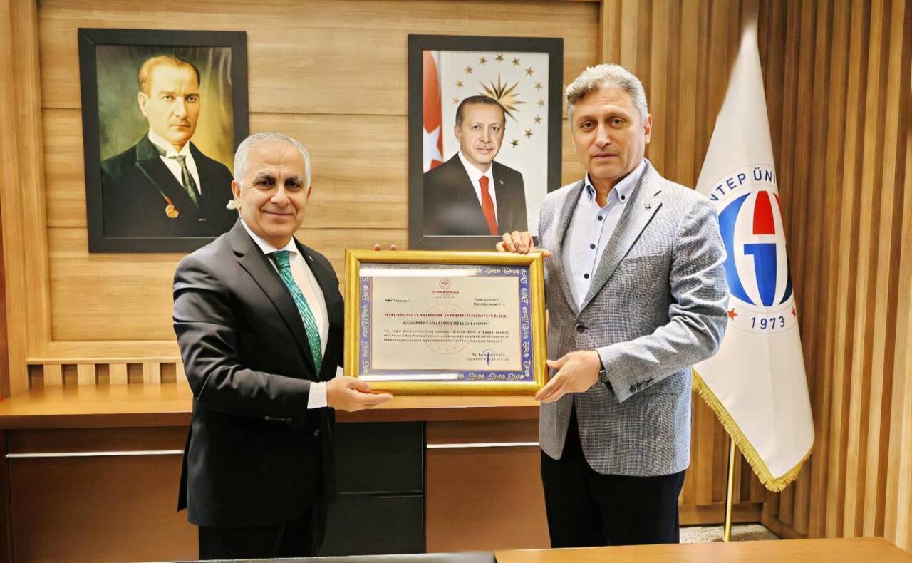 Gaziantep Üniversitesi (GAÜN), Sağlık Bakanlığı tarafından verilen “Beslenme Dostu ve