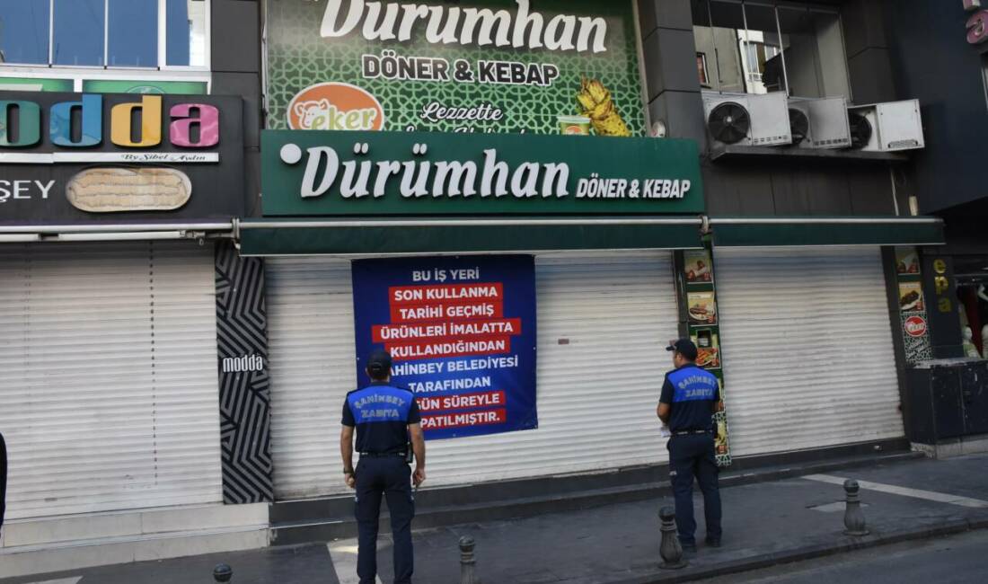 Şahinbey Belediyesi zabıta ekipleri, vatandaşların sağlıklı ve güvenli ortamlarda hizmet