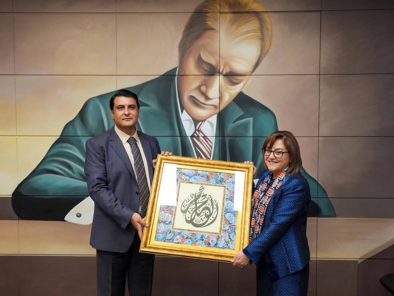 Gaziantep Büyükşehir Belediye Başkanı Fatma Şahin, beraberindeki heyetle birlikte Şehitkamil