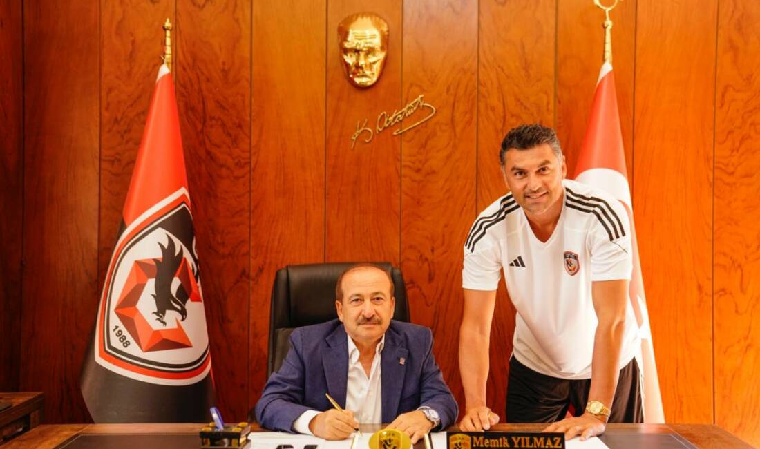 Gaziantep Futbol Kulübü, teknik direktörlük görevi için Burak Yılmaz ile