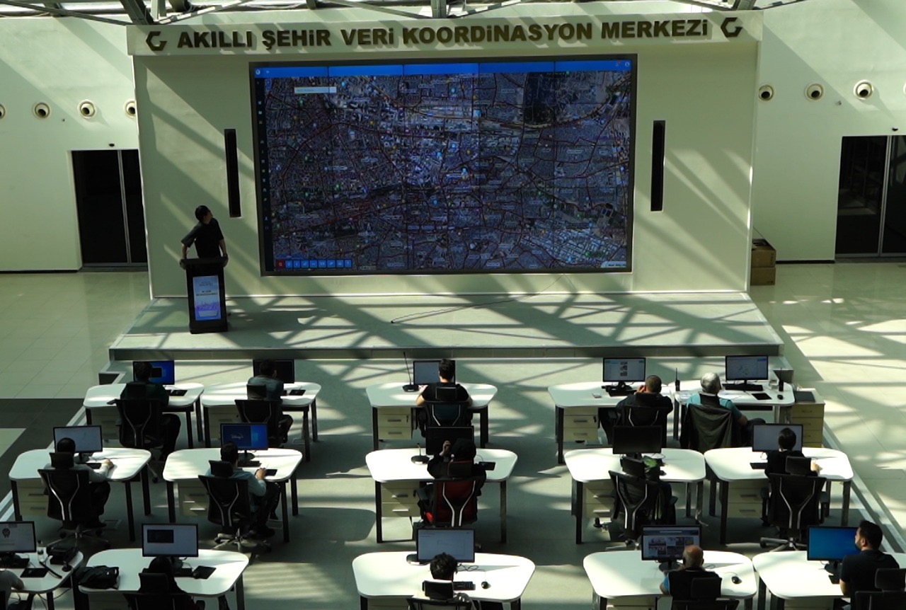 Gaziantep Büyükşehir Belediyesi, ALO 153 Çağrı Merkezi’ne entegre edilen yapay
