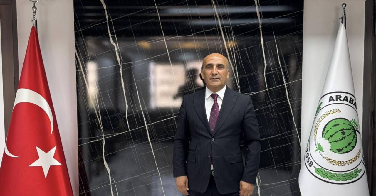 Araban Belediye Başkanı Mehmet Özdemir, belediye meclis üyesi Atilla Sarıkaya’nın